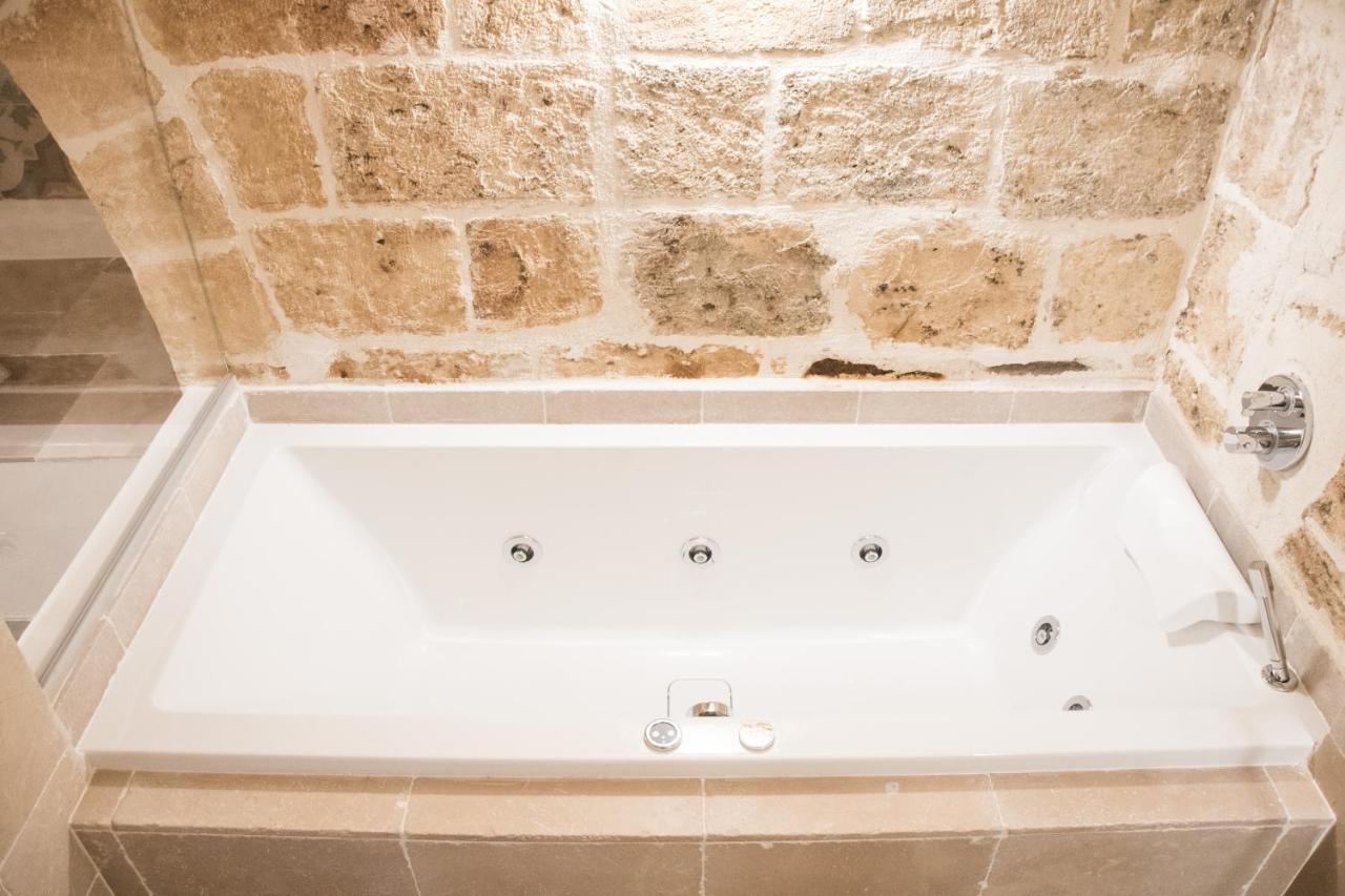 Dimore Del Borgo Antico - La Zaffara Monopoli Luaran gambar